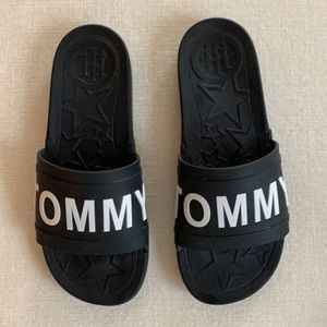 Tommy Hilfiger Slides